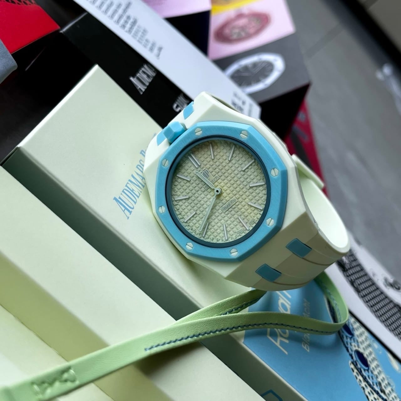 Swatch AP royal pop light green