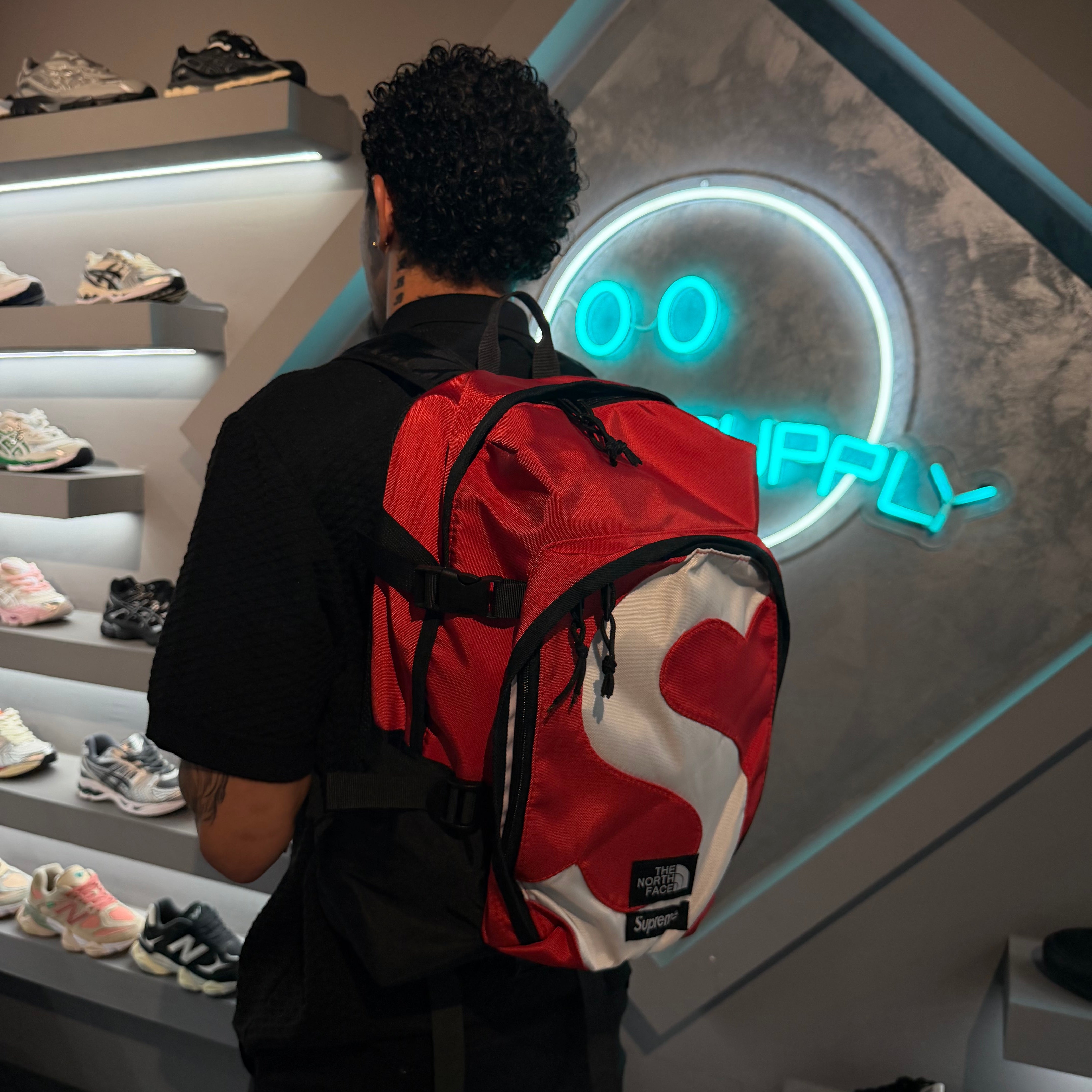 Supreme Backpack red – Warezupply