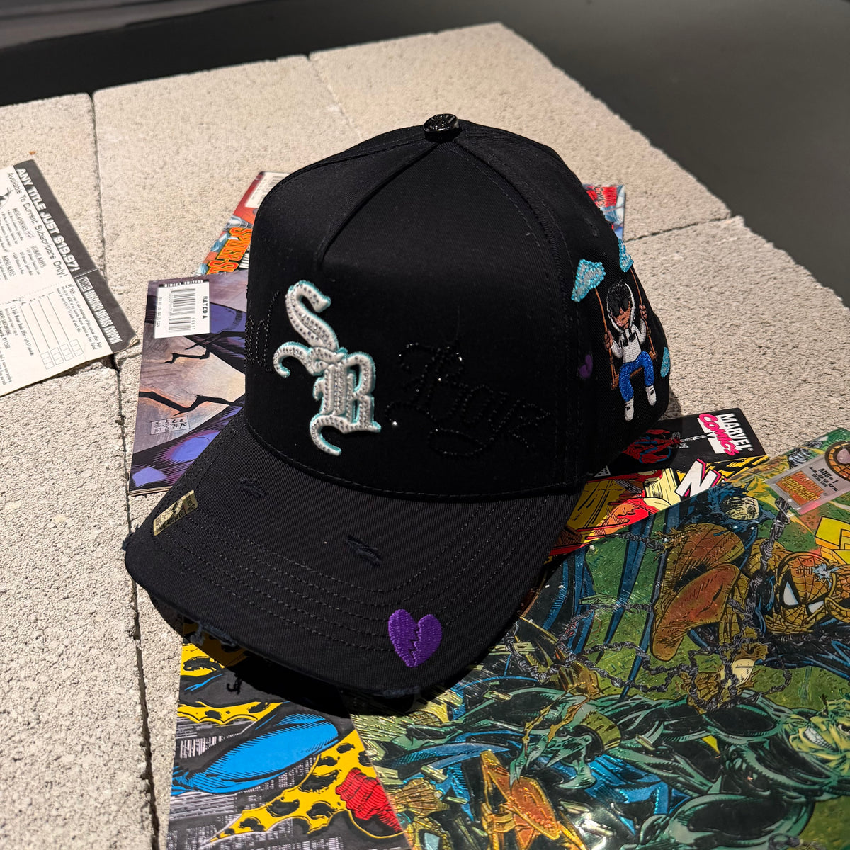 Capfans Cap - black cap with embroidered "SD" letters and patches