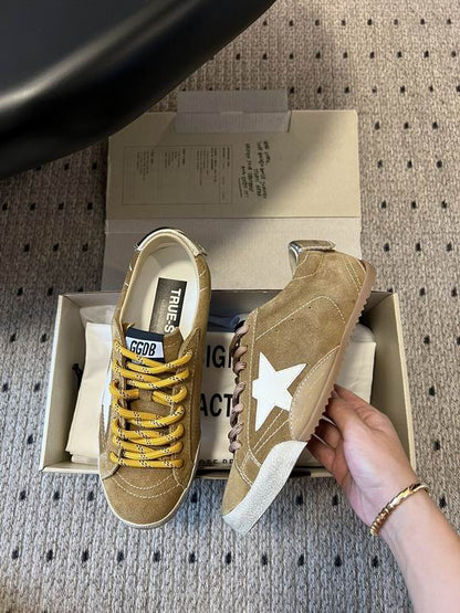 Golden goose marathon brown