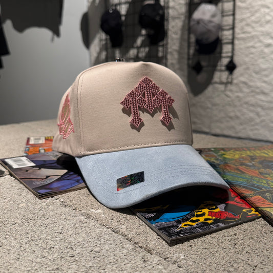 Capfans Cap - gorra beige y azul claro con logo rosa en piedras brillantes