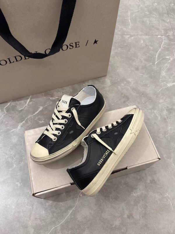 Golden goose Vstar black