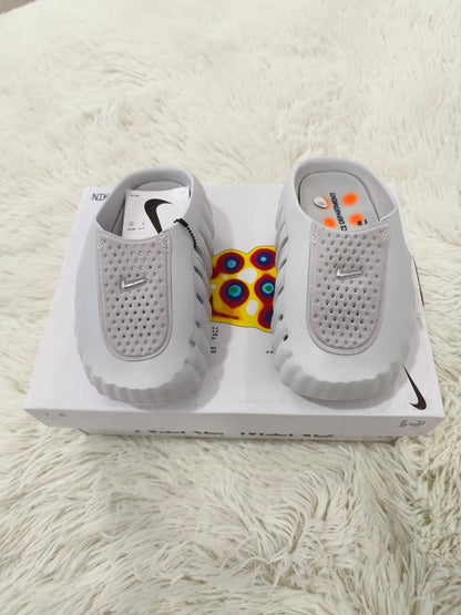 Nike Mind 001 toddler grey