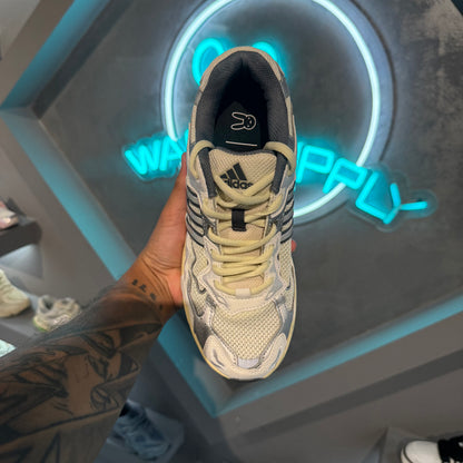 Bad Bunny CL Response White